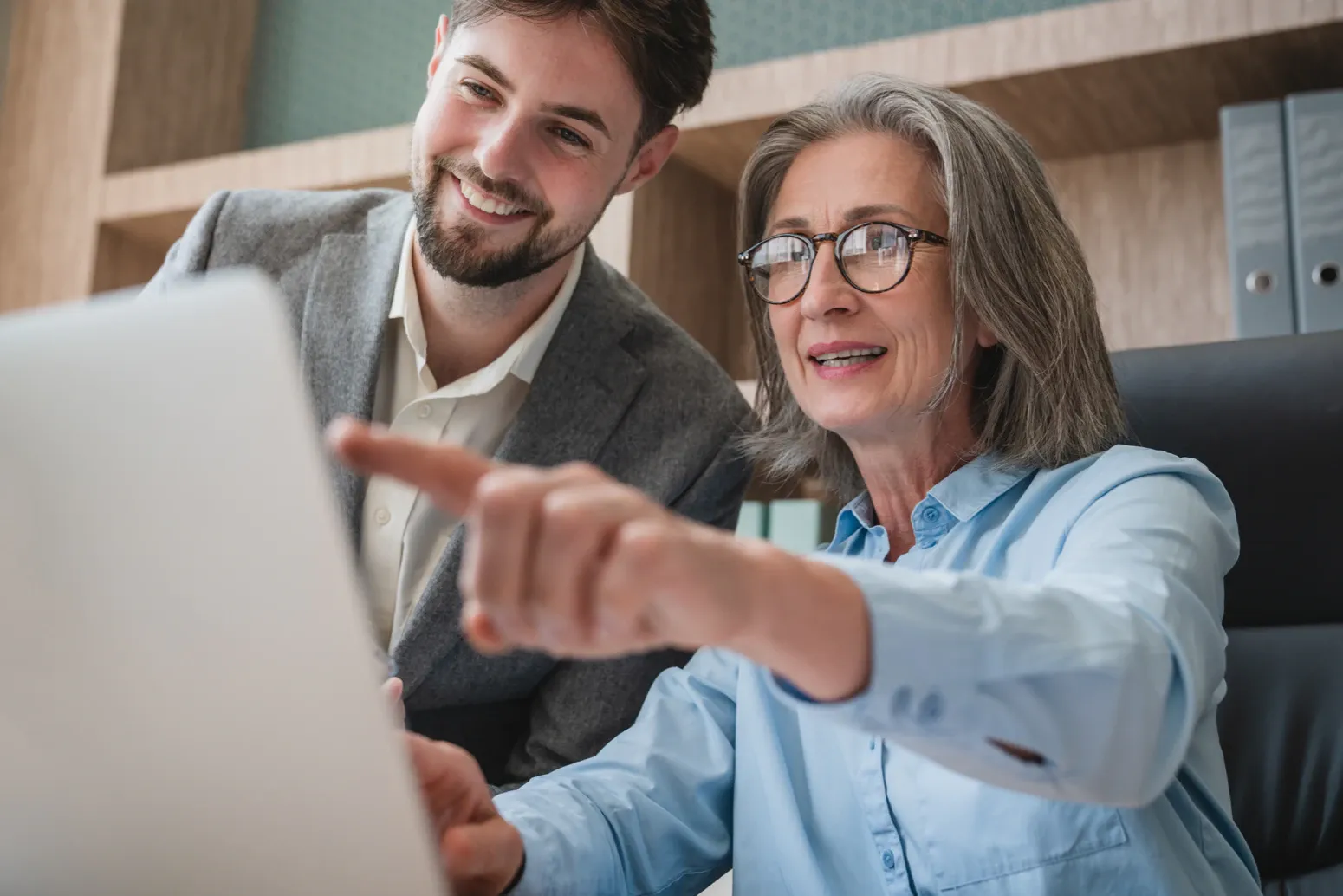 Unternehmensnachfolge als Käufer - passende Betriebe in Südwestfalen finden
